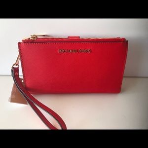 NWT Michael Kors JetSet Travel Double ZIP Wristlet